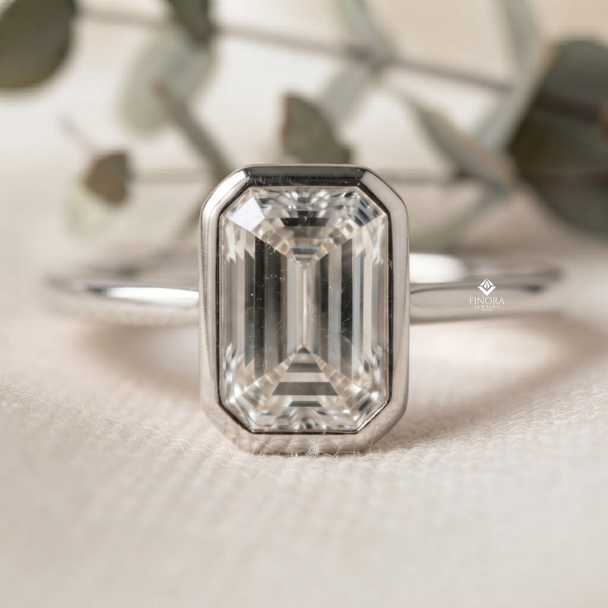 emerald solitaire diamond ring – handmade solid gold jewelry