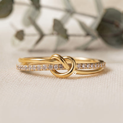 Rose Gold Love Knot Ring – Delicate Infinity Band with Pavé Stones