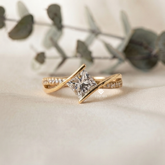 Princess Cut Engagement Ring – Elegant Bridal Style