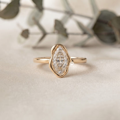 Abstract Bezel Setting Ring – Modern Engagement Ring