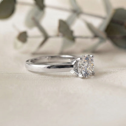 Round Cut Moissanite Solitaire Engagement Ring – Finora Jewelry