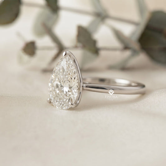 Pear Cut Moissanite Solitaire Engagement Ring – Teardrop Promise Ring for Her – 925 Silver / 10K & 14K Gold / Rose, Yellow, White Gold / Platinum | Finora Jewelry