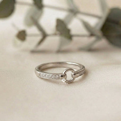 Minimalist Link Band –  Dainty Pave Detail Ring