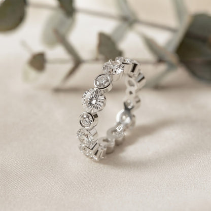 Alternating Bezel-Set Diamond Eternity Band Ring in 925 Silver, 10K/14K Gold (Rose/White/Yellow), & Platinum – Finora Jewelry