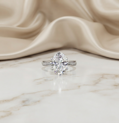 Elegant Oval Cut Engagement Ring with Diamond-Accented Band – Timeless Gift for Her – Classic Solitaire Setting in White Gold, Platinum or Silver – Finora Signature Sparkle