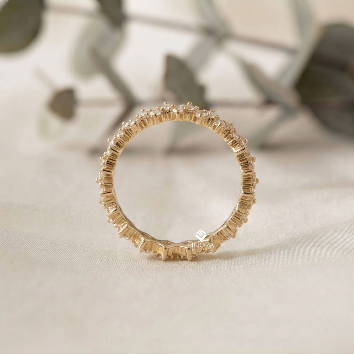 zigzag diamond stacking ring – minimalist geometric gold band – dainty pave eternity ring