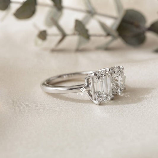 Emerald & Round Cut Toi et Moi Diamond Ring in Silver, Gold, or Platinum – Finora Jewelry