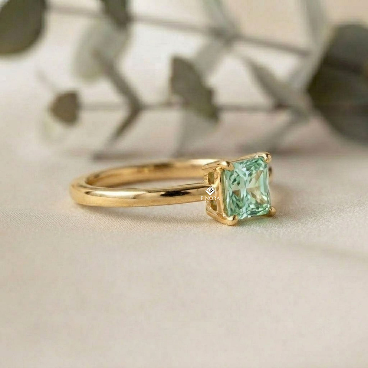 vintage sapphire engagement ring – elegant teal stone ring –  timeless wedding jewelry