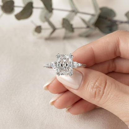 Radiant Cut Vintage Engagement Ring – Luxury Gold Bridal Ring
