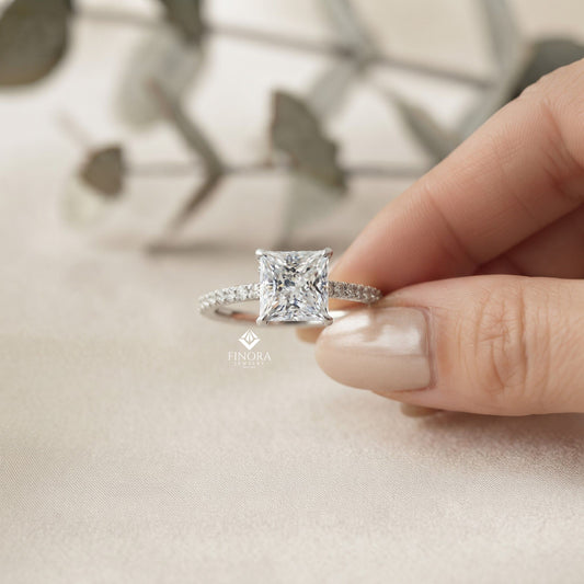 Radiant Princess Cut Solitaire Engagement Ring – Elegant Classic Gift for Her – Perfect for Birthday, Proposal, or Anniversary – Custom 925 Silver / 10K / 14K Gold / Platinum – Finora Signature