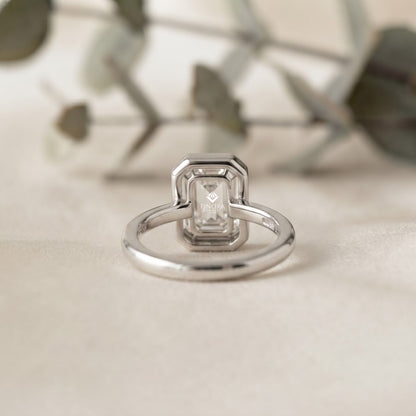 Emerald Solitaire Diamond Ring  –  Handmade Solid Gold Jewelry