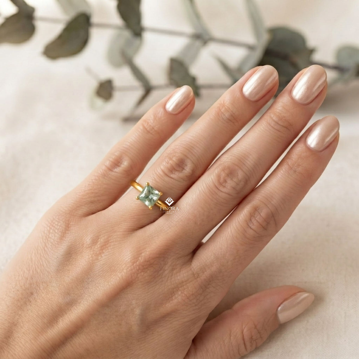 vintage sapphire engagement ring – elegant teal stone ring –  timeless wedding jewelry
