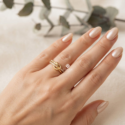 Rose Gold Love Knot Ring – Delicate Infinity Band with Pavé Stones