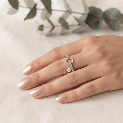Minimalist Link Band –  Dainty Pave Detail Ring