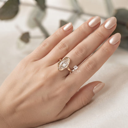 Abstract Bezel Setting Ring – Modern Engagement Ring