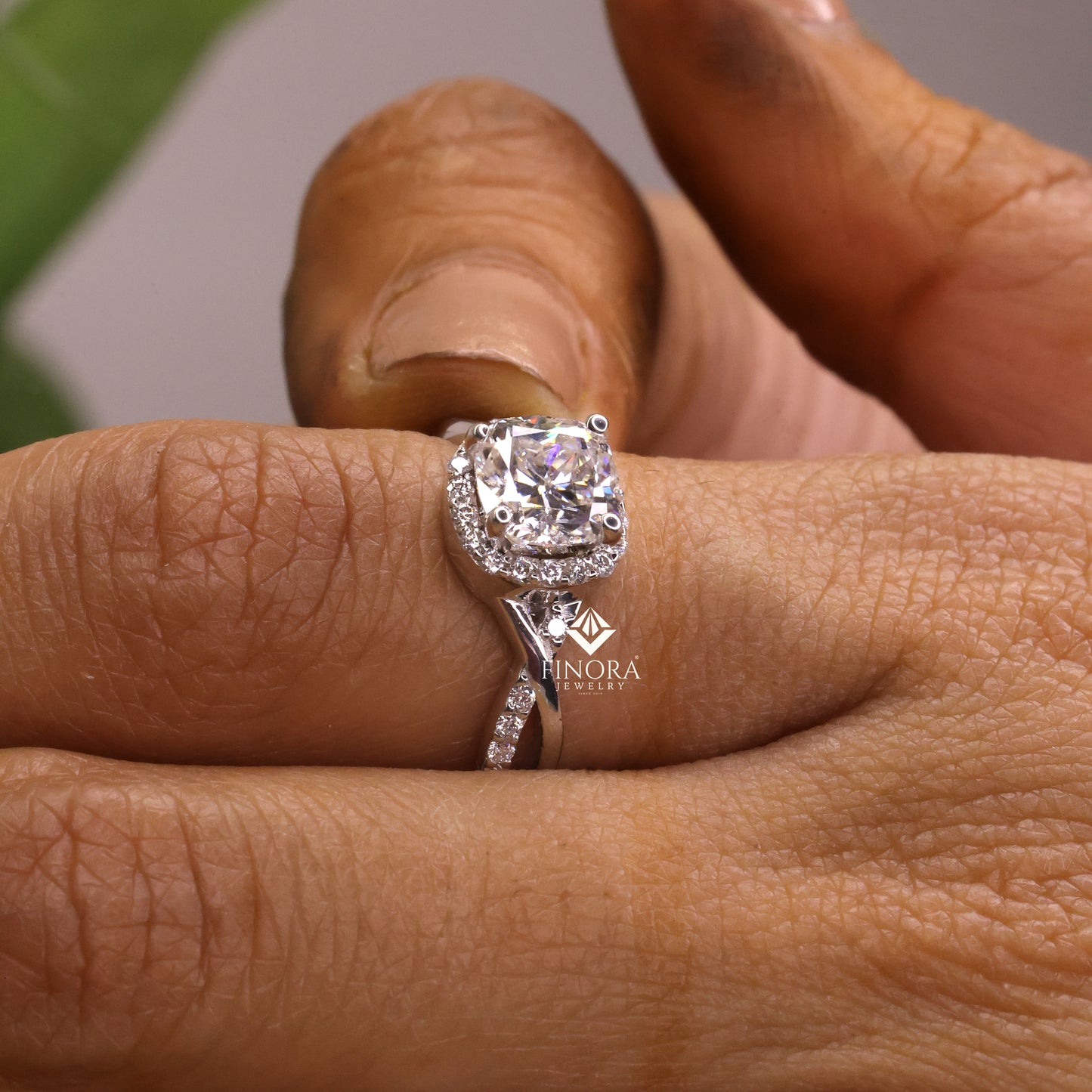 1.30 ct round cut moissanite halo engagement ring with twisted split shank | 925 silver & 10k/14k gold | finora jewelry