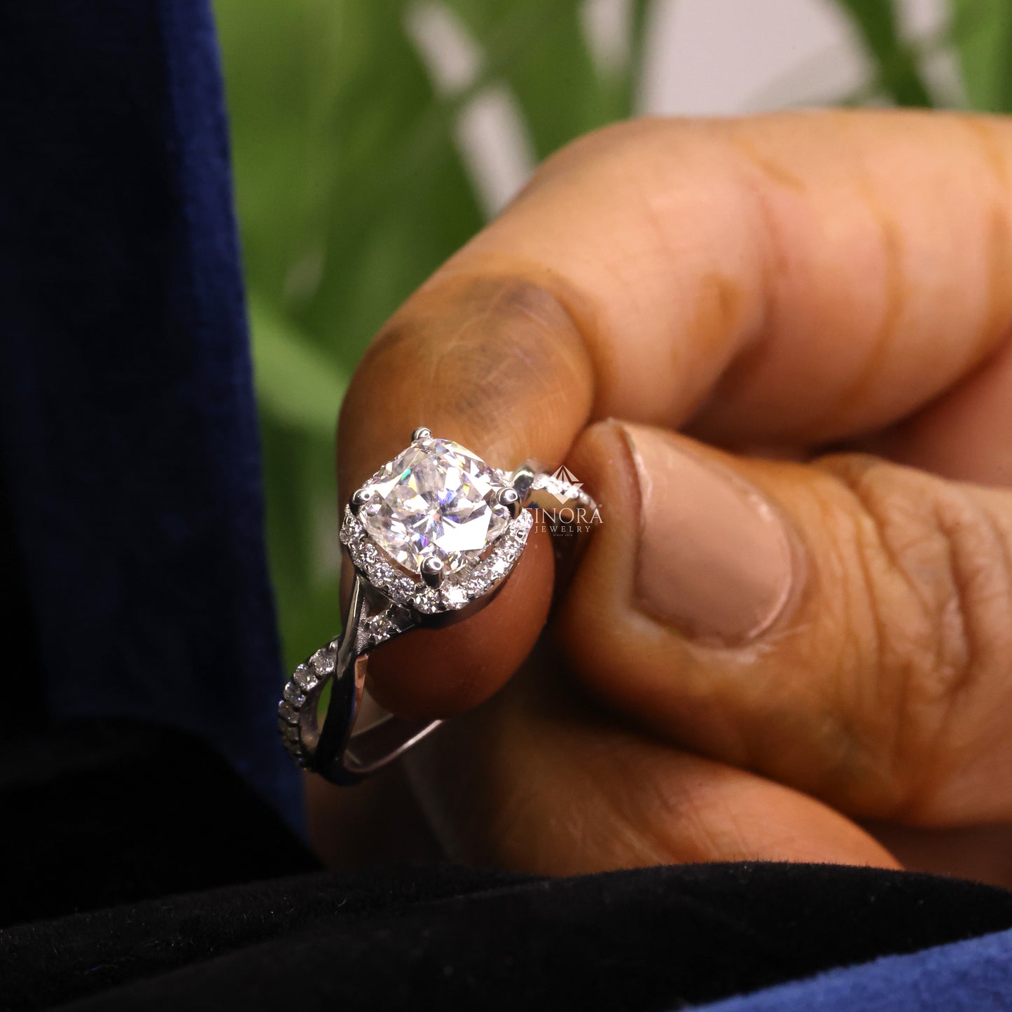 1.30 ct round cut moissanite halo engagement ring with twisted split shank | 925 silver & 10k/14k gold | finora jewelry