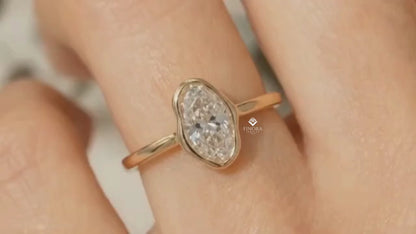 Abstract Bezel Setting Ring – Modern Engagement Ring