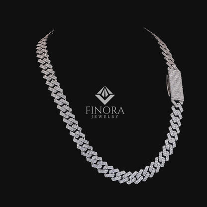 Iced Cuban Link Chain – Finora Signature Edition
