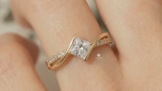 Princess Cut Engagement Ring – Elegant Bridal Style