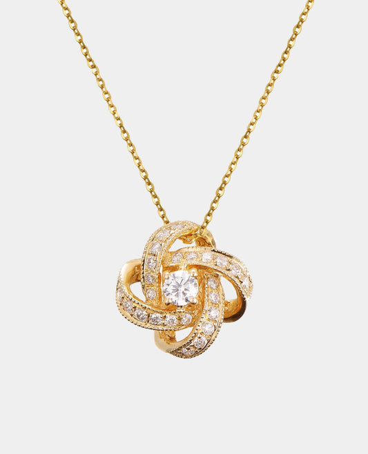 Gold Diamond Pendant Necklace