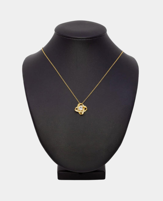 Gold Diamond Pendant Necklace
