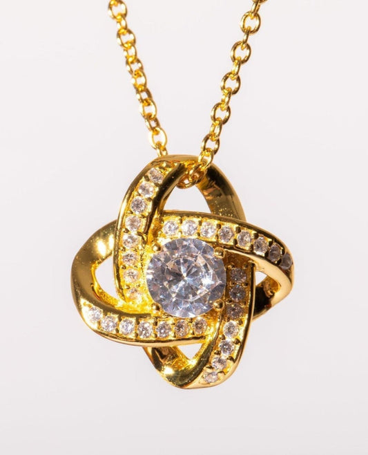 Gold Diamond Pendant Necklace